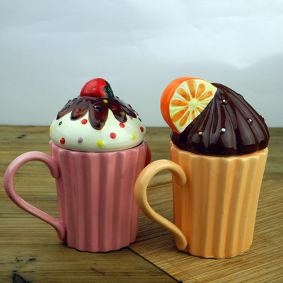 手绘陶瓷新品带盖冰激凌杯创意水杯可爱果汁杯子柠檬杯送勺特价