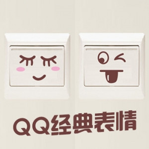 一套2枚QQ调皮表情贴 卡通墙贴装饰面板开关贴搞笑可爱贴纸
