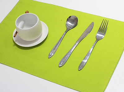 多彩纯色系列  纯棉活性帆布双层餐垫_桌垫_盘垫(草绿)