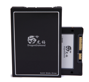 龙钻全新原装 SSD 8G 固态硬盘 8GB 2.5寸 SATA2 MLC 高速 双通道