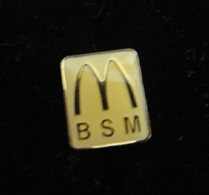 麦当劳PINS/pin 白色BSM 徽章