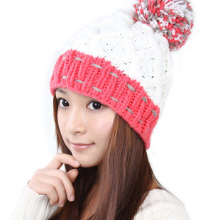 韩国冬天潮女可爱球球护耳毛线帽子拼色保暖帽子潮甜美时尚 包邮