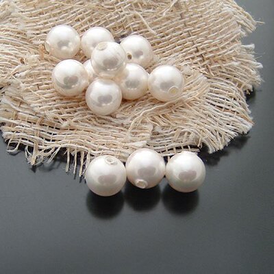 DIY饰品配件10MM半孔天然贝壳珍珠(白色)9元6个
