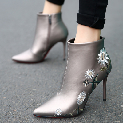 2016欧美秋冬时尚复古短靴印花性感高跟马丁靴细跟尖头高跟女靴子