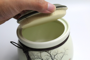中号普洱茶叶包装礼盒 茶道具配件陶瓷茶叶罐 亚光醒茶罐 密封罐