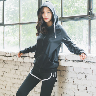 CC韩版健身服秋冬新款瑜伽跑步运动套装黑色显瘦外套加大码三件套