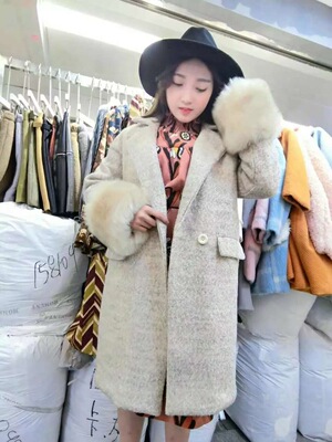 2015新款女装韩国东大门袖口毛毛羊毛呢外套中长款