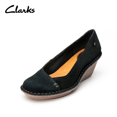 clarks 时尚休闲女鞋 款式简洁大方坡跟鞋单鞋Harlan Beach