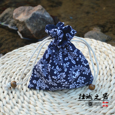 青花瓷图案手串挂件养珠类束口棉麻布料茶杯袋子抽绳束口袋
