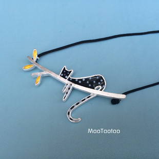 希腊设计师Kiss the Frog 趴在树枝上的白色波点猫咪项链女锁骨链