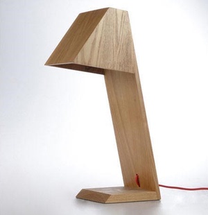 极有家发现伊瓦Eivar现代简约设计日式创意台灯榻榻米床头灯T8908