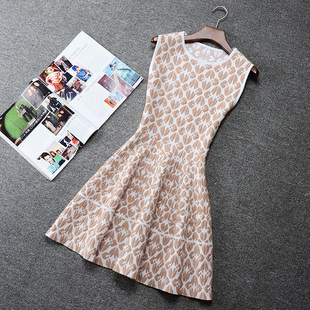 欧美大牌2015夏装新品优雅名媛修身高端蓬蓬下垂无袖针织连衣裙