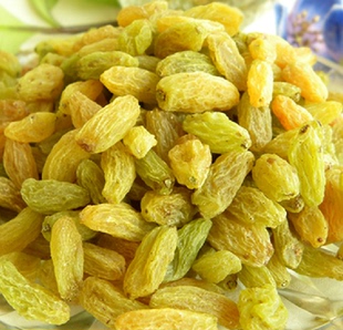 新疆吐鲁番葡萄干绿葡萄干 干果零食 自然晾晒葡萄干250g*2