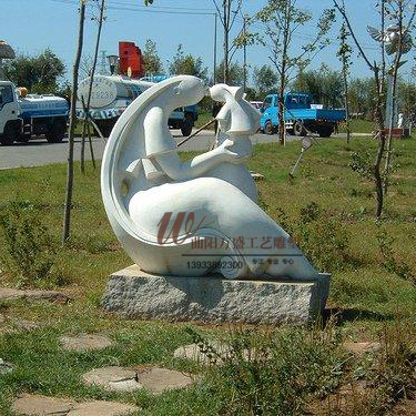 大理石抽像母女雕塑  汉白玉人物雕像摆件 石雕母子 公园小区摆件