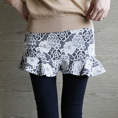 韩国进口现货 秋冬白色花朵花边包臀裙裤假两件打底裤