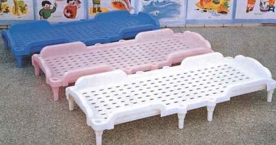 新型/幼儿床/儿童床/幼儿塑料床