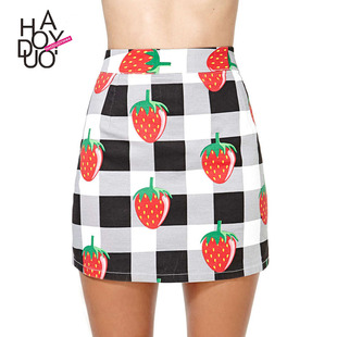 Haoduoyi2018夏装新款 时尚甜美草莓印花黑白灰格子半身裙