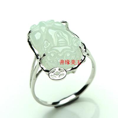 缅甸翡翠A货925银镶嵌貔貅玉戒指开运招财玉指环小巧可爱时尚亮眼
