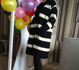 2016年新款黑白宽条纹双排扣韩式时尚潮流毛针织衫
