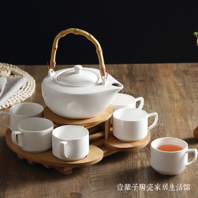 欧式纯白陶瓷咖啡杯套装6杯韩式简约宜家配木架木垫下午茶水杯碟