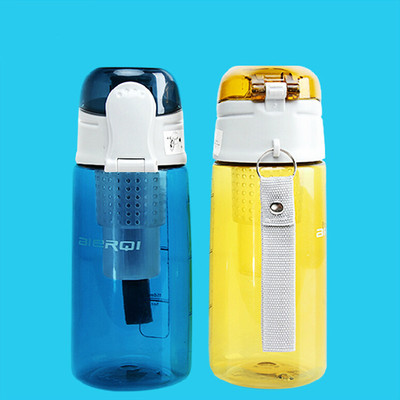 夏季便携运动健身水杯塑料大容量水杯0.55L户外运动水壶防漏带盖
