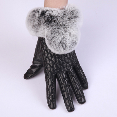 真皮手套女士秋冬季全触屏羊皮手套可爱兔毛加绒保暖手套骑车手套