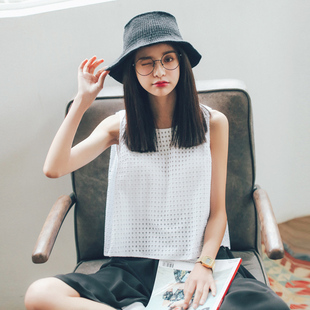 韩版夏季清新纯色提花面料无袖短款背心女宽松纯棉黑白色打底上衣