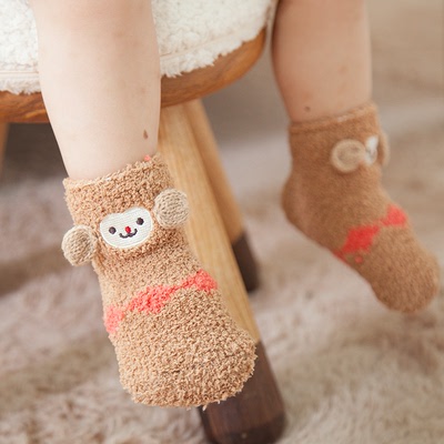 5双装冬季日系珊瑚绒可爱宝宝袜婴儿袜胶底防滑保暖地板袜