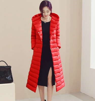 2016年冬季新款韩版长款修身过膝轻薄羽绒服女连帽大码外套潮