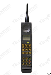 摩托罗拉大哥大手机GSM数字机灰色3200香港数码通版，正常使用