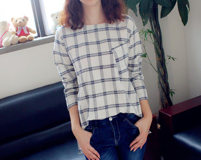 2015秋装新款韩版大码女装新品上衣显瘦格子前短后长女士T恤