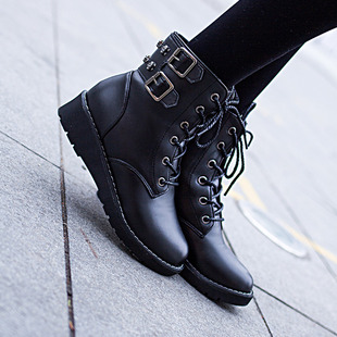 潮2015韩版秋冬季爆款短靴平底学生女单靴马丁靴系带皮带扣雪地靴