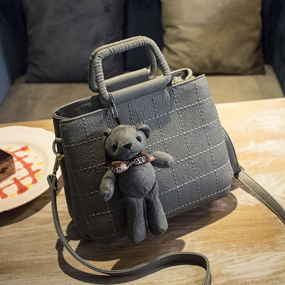 女包2015新款可爱小熊挂饰手提包女士包包单肩包斜跨包小方包