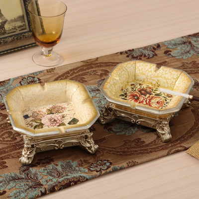 高档欧式复古树脂烟灰缸茶几装饰品创意奢华大号四方烟灰缸