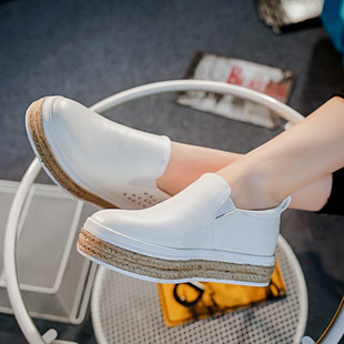 夏秋季韩版英伦pu皮面铆钉平底单鞋女小白鞋圆头低跟学生鞋橡胶底