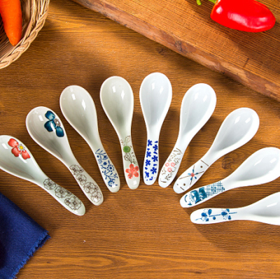 特价 日式和风 小汤勺 陶瓷勺子创意复古汤匙调羹 餐具礼品可微波