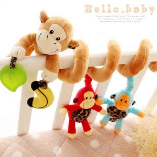 新品！Sozzy猴子一家 宝宝益智早教毛绒玩具 婴儿床头床绕 会震动