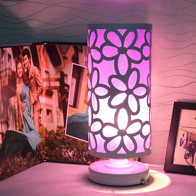 现代简约欧式创意时尚镂空装饰小台灯温馨卧室床头灯客厅灯具