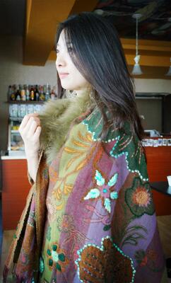 尼泊尔刺绣绣花披肩围巾克什米尔柔软羊毛+兔毛领腰果织花佩斯利