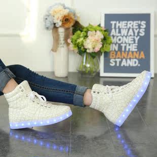 靴子女2016新款平底发光鞋中帮乐福休闲运动学生鞋USB充电荧光鞋