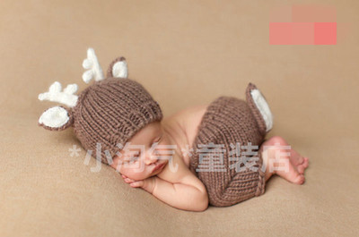 可爱宝宝造型衣手工针织毛衣帽子短裤套装小麋鹿圣诞满月白天拍照