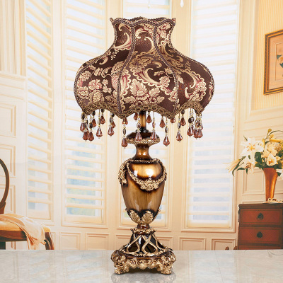 屯奇居欧式古典宫廷超大号卧室灯具客厅装饰摆件美式蕾丝床头台灯