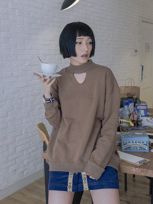 moya susu 2015独立设计款 哥特式挖空领 极简chic 浅咖大卫衣