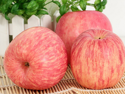 烟台苹果 平安果 红富士果园原产地直接供货 90#1级红富士 12粒装
