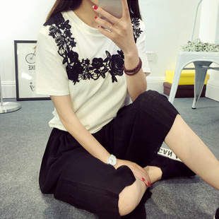 2015夏季新款韩版女装宽松短袖t恤女蕾丝勾花拼接上衣棉t恤