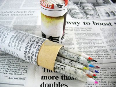 12色 环保彩铅 报纸铅笔 创意 纸质彩色铅笔 特色礼品铅笔