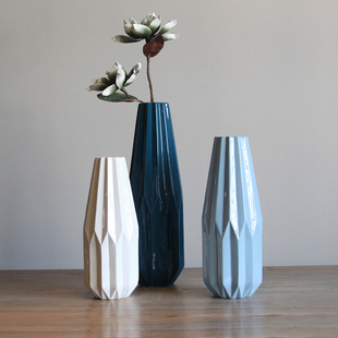 陶瓷花瓶摆件 现代简约家居饰品花瓶创意三件套折纸花瓶蓝色白色