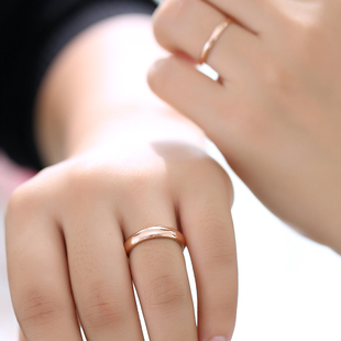 简约光面韩版时尚镀18k玫瑰金戒指男女情侣食指尾戒饰品钛钢指环