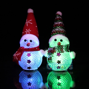 新款LED亚克力圣诞雪人老人 圣诞节闪光装饰道具创意儿童发光玩具