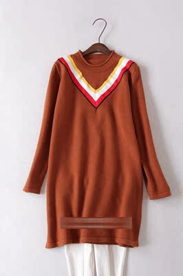 韩国冬季新款 大V形撞色 卷边半高领修身显瘦中长款毛衣连衣裙